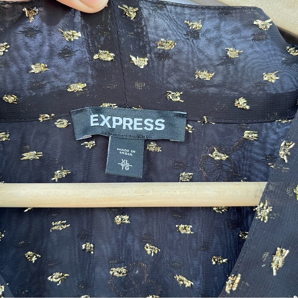 EXPRESS | BLACK METALLIC FLORAL EMBROIDERED TIERED TIE NECK MIDI DRESS XL - Picture 14 of 15